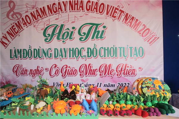 Kỷ niệm 40 năm ngày Nhà Giáo Việt Nam 20/11 (20/11/1982 - 20/11/2022)