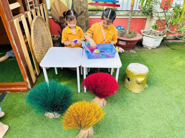 Đón đoàn kiểm tra của Phòng GD&ĐT về công tác nuôi dưỡng, chăm sóc, giáo dục và công tác Quản trị