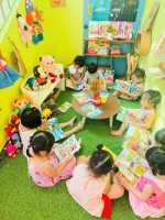 Hưởng ứng Ngày hội đọc sách của các bé Trường Mầm Non Vĩnh Hòa