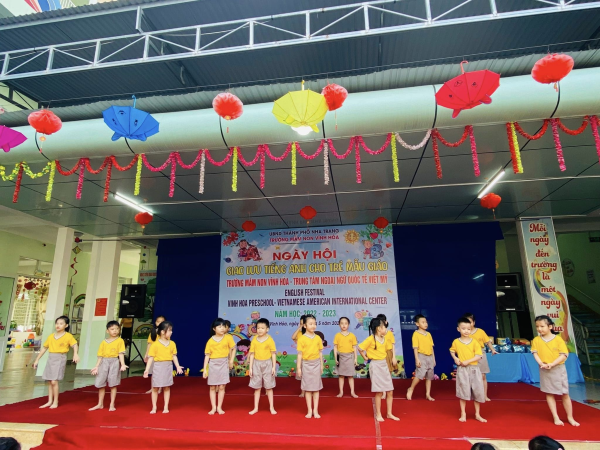 NGÀY HỘI GIAO LƯU TIẾNG ANH