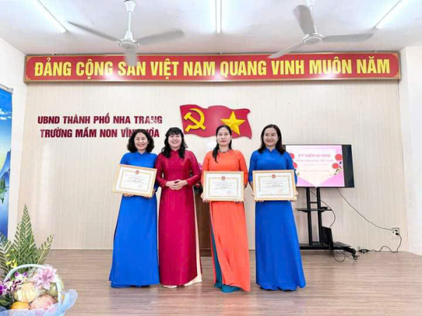 CHÀO MỪNG NGÀY NHÀ GIÁO VIỆT NAM 20/11/2024