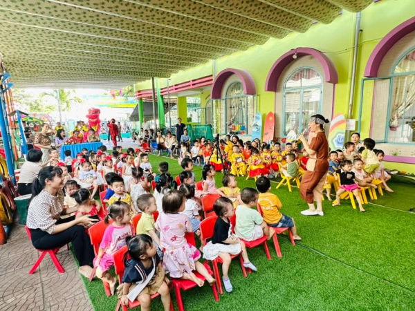 Vui Hội Trăng Rằm Năm học 2025_2026 của trường Mầm Non Vĩnh Hoà