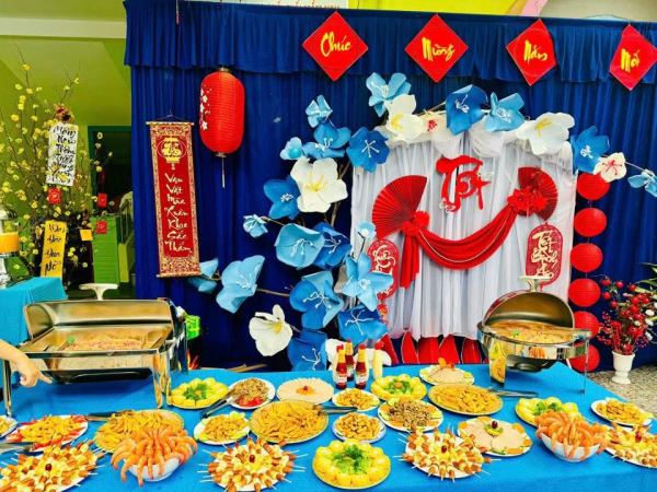 Tiệc buffet Tết 2026 của các bé trường MN Vĩnh Hoà