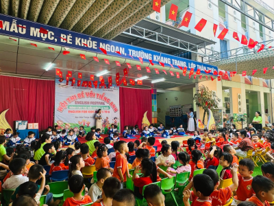 Hội thi Bé làm quen với Tiếng Anh