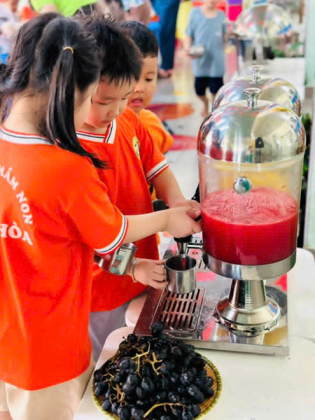 Tiệc Buffet cuối năm học cho trẻ. Năm học 2025-2026