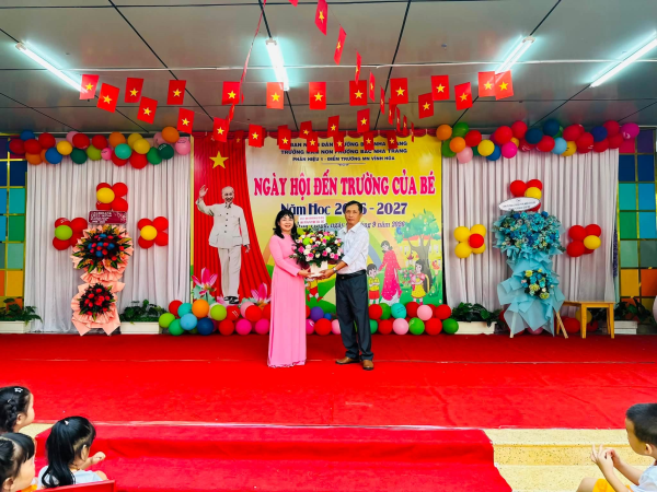 Mừng Ngày Hội Đến Trường Của Bé.